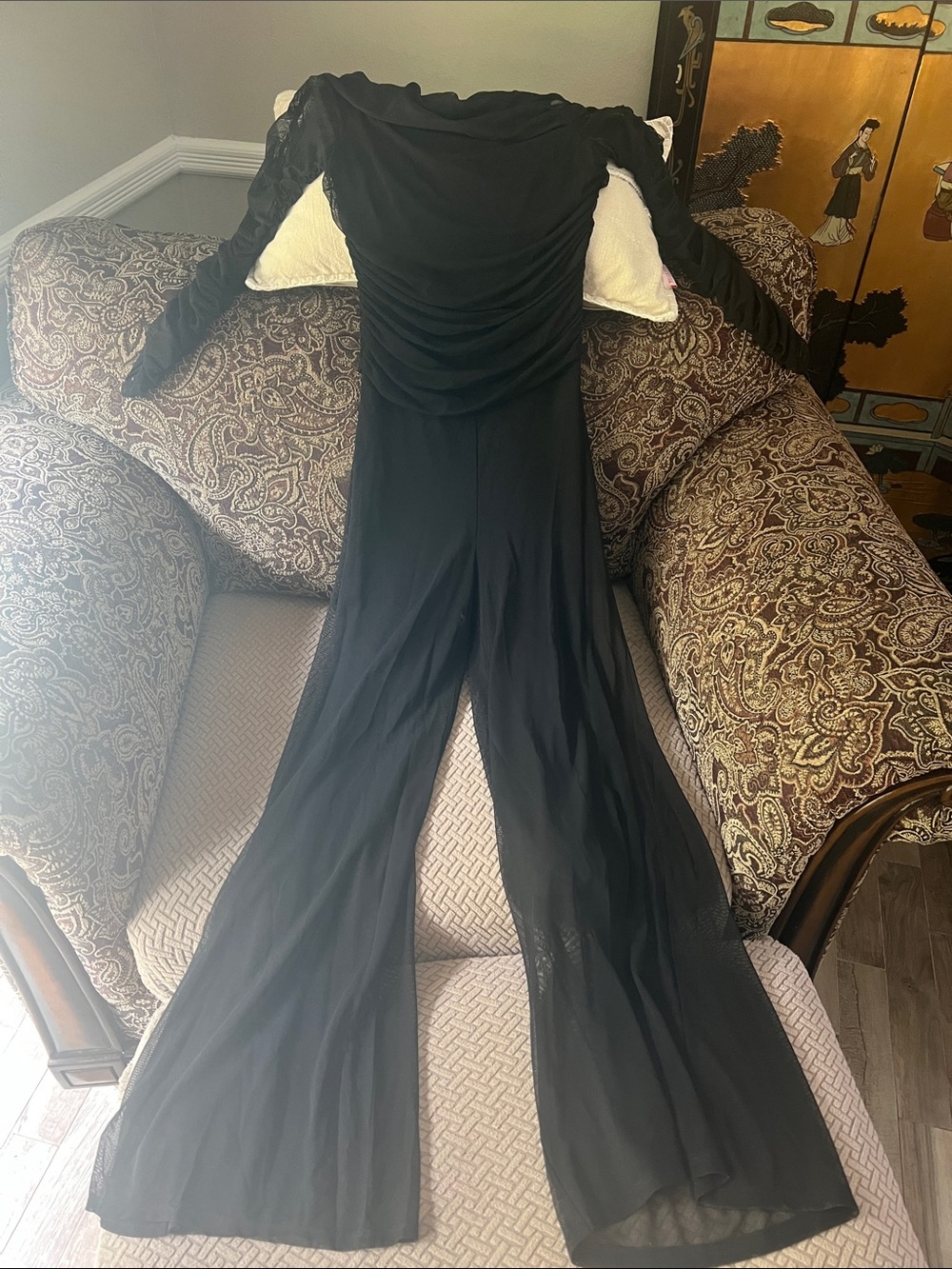 NWOT size 4 VENUS Black Sheer Draped Sleeve Jumpsuit